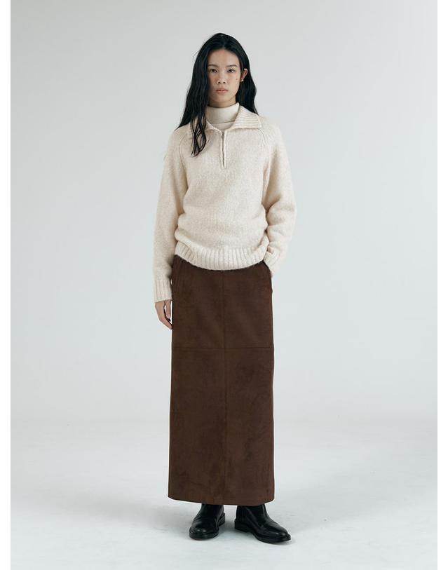 시야쥬 SIST9055 페이크 스웨이드 롱 스커트_Dark brown 착용컷