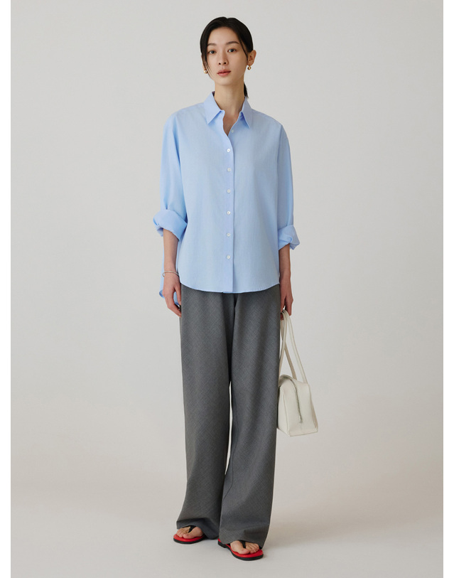 시야쥬 SITP5258 루즈 핏 리에르 셔츠_Sky blue 블루 착용컷
