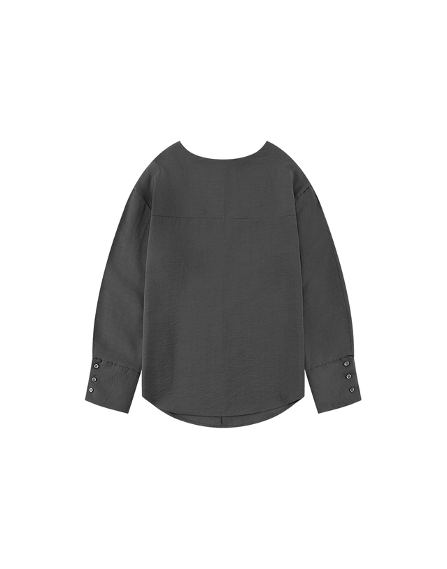 시야쥬 SITP5261 보트넥 미니멀 블라우스_Charcoal 그레이 착용컷