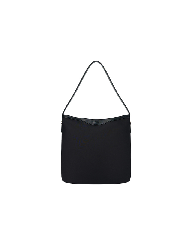 시야쥬 SIAC3123 Juno Slouch Bag_Black 블랙 착용컷