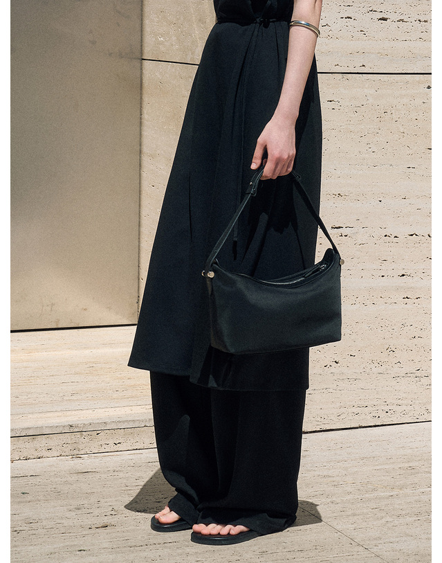 시야쥬 SIAC3114 Vie Bag_Black 블랙 착용컷