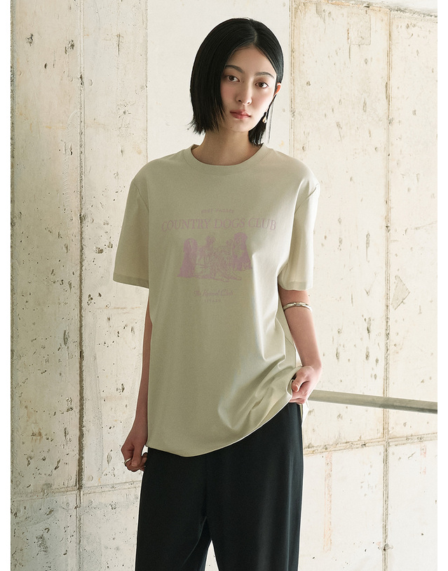 시야쥬 SITP5296 COUNTRY DOGS CLUB 반팔 티셔츠_Khaki beige 베이지 착용컷