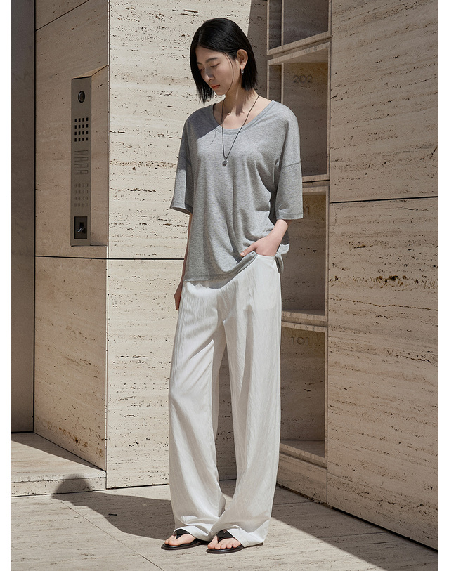 시야쥬 SITP5287 유넥 릴렉스 반팔 티셔츠_Melange gray 그레이 착용컷