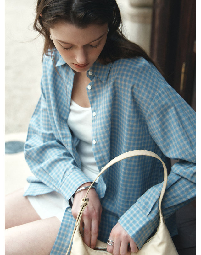 시야쥬 SITP5299 썸머 체크 셔츠_Pale blue 블루 착용컷
