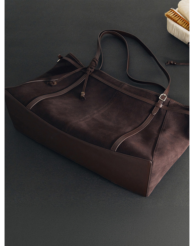 시야쥬 SIAC3138 Mure Bag_Dark brown 브라운 착용컷