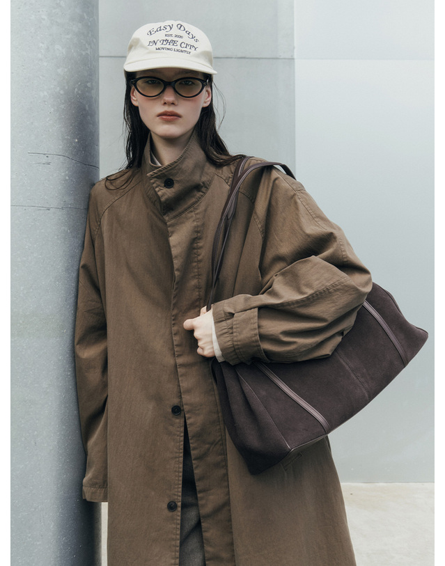 시야쥬 SIOT4205 필드 트렌치 롱 코트_Vintage brown 브라운 착용컷