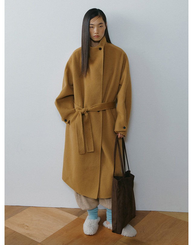 시야쥬 SIAC3146 Lento Suede Bag_Dark brown 브라운 착용컷