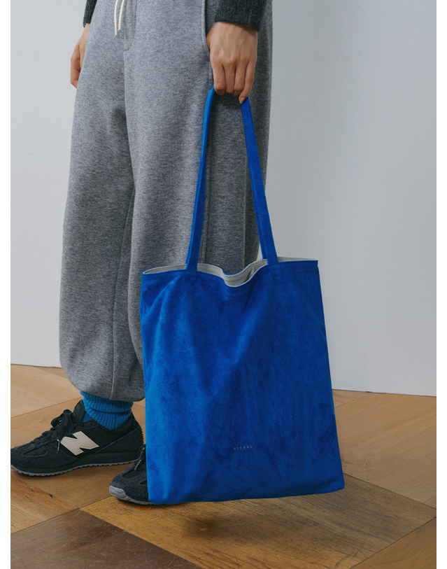 시야쥬 SIAC3146 Lento Suede Bag_Blue 블루 착용컷