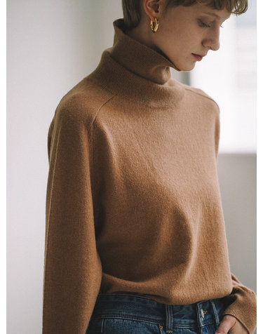 SIKN2129 캐시미어 블렌드 터틀넥 니트_Camel brown
