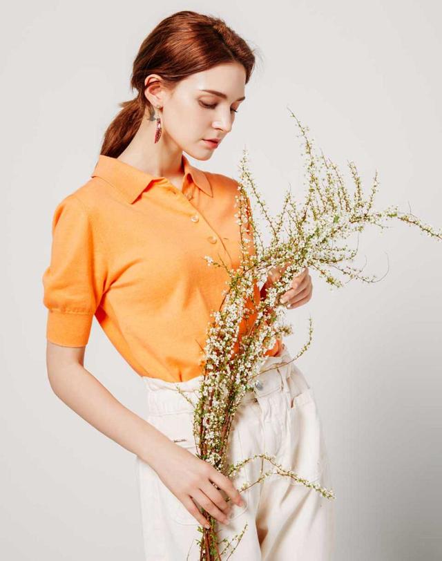 아이홀릭 와이드립 폴로니트 착용컷