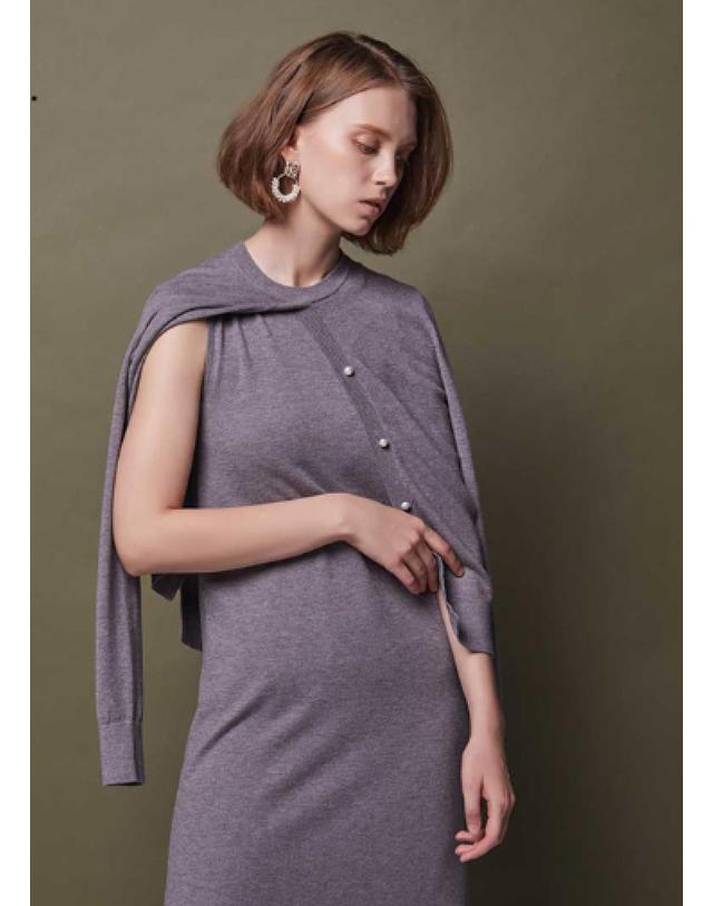 아이홀릭 Twin Cardigan knit dress 착용컷
