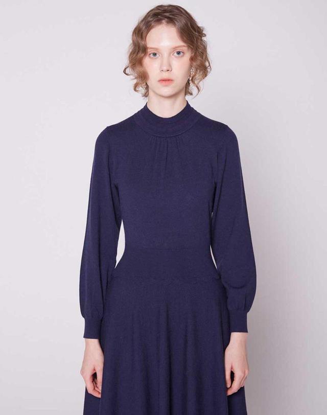 아이홀릭 Half moon flap knit dress 착용컷