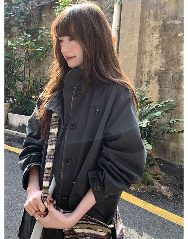 아이홀릭 하이넥 하프사파리자켓 착용컷