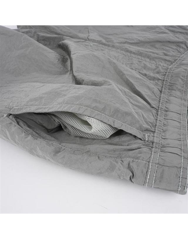 스톤아일랜드 스톤아일랜드 B100004 S0043 V0061 메탈 에코닐 레귤러핏 스윔 팬츠 착용컷