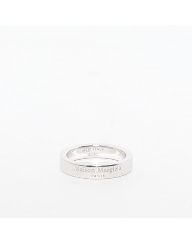 마르지엘라 26FW 로고 인그레이빙 4MM 링 여성 반지 SM1UQ0123 P8865 102