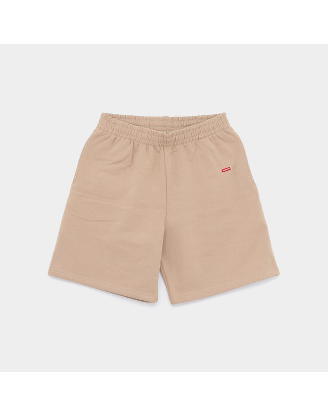 슈프림 슈프림 스몰 박스 스웨트 쇼츠 남성 반바지 SS25SH20 KHAKI 착용컷