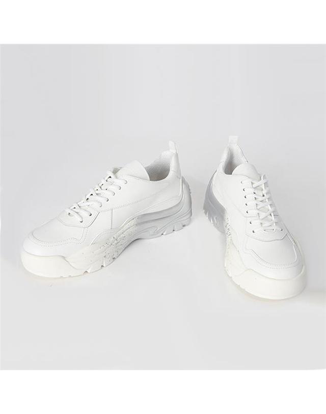 발렌티노 발렌티노 VW2S0K55 GGJ CZ7 검보이 반시 스니커즈 착용컷