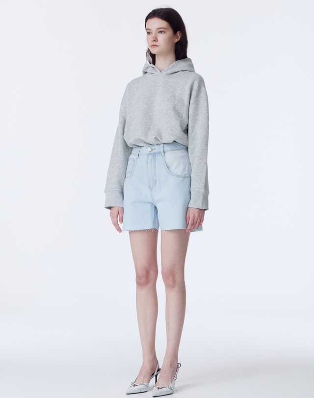 굿덴 [GDSP02R] Shorts Blue_Over fit (Pocket Detail) 블루 착용컷