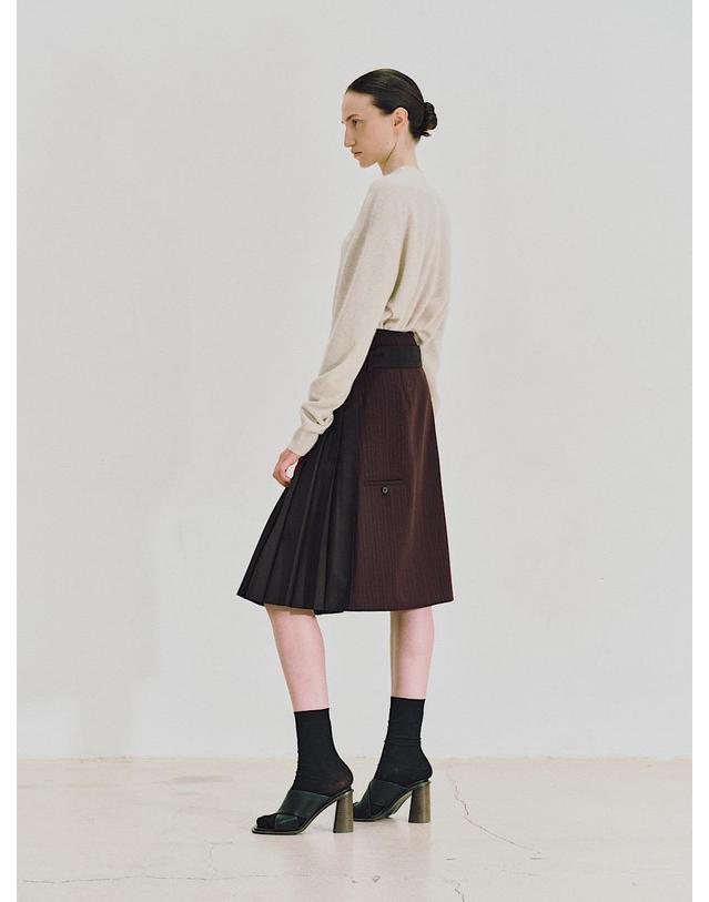르비에르 CONTRAST PLEAT BELTED SKIRT (BROWN) 착용컷