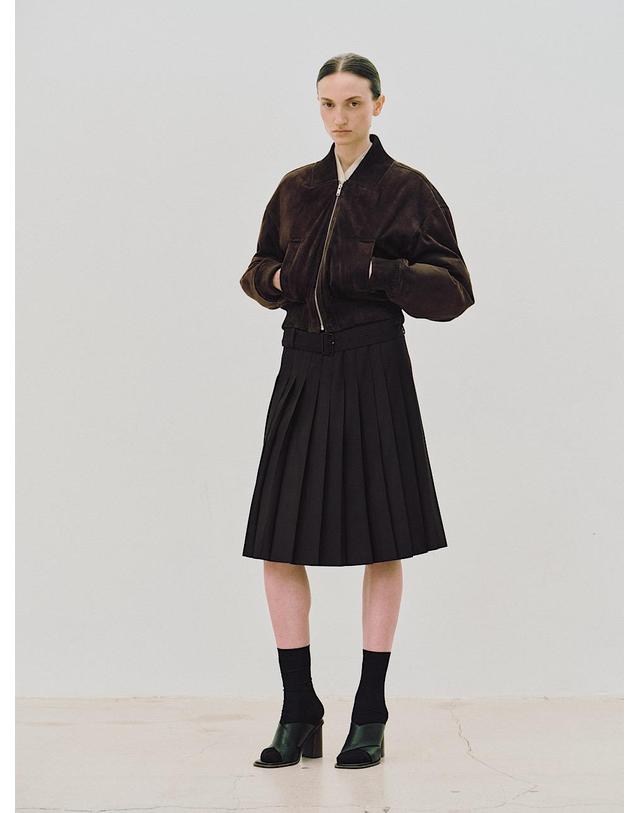 르비에르 CONTRAST PLEAT BELTED SKIRT (BROWN) 착용컷
