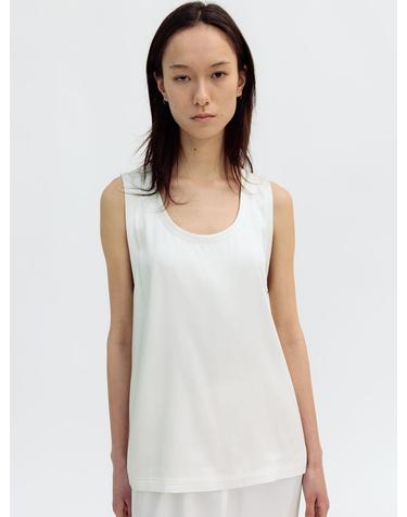 VISCOSE SATIN SLEEVELESS TOP (IVORT)