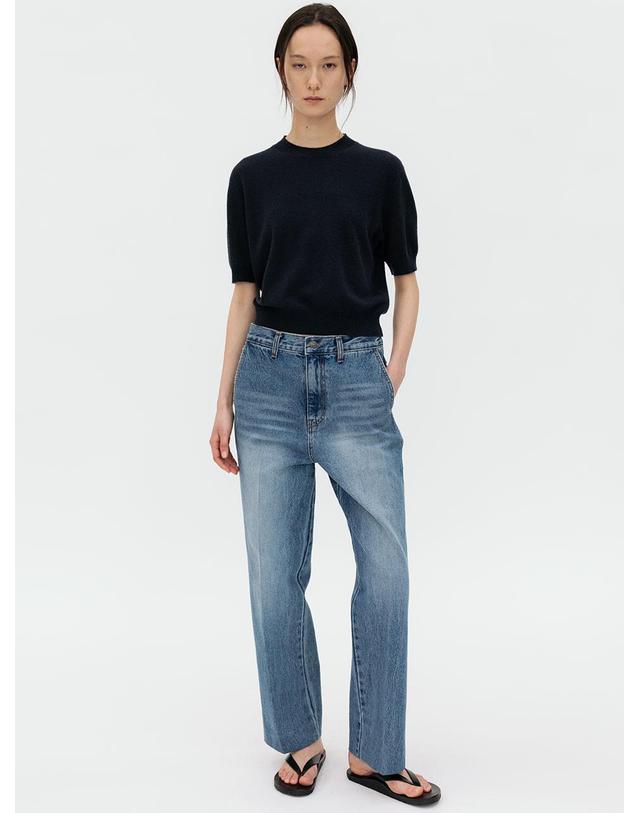 르비에르 CASHMERE BLEND ROUND NECK KNIT (DARK NAVY) 착용컷