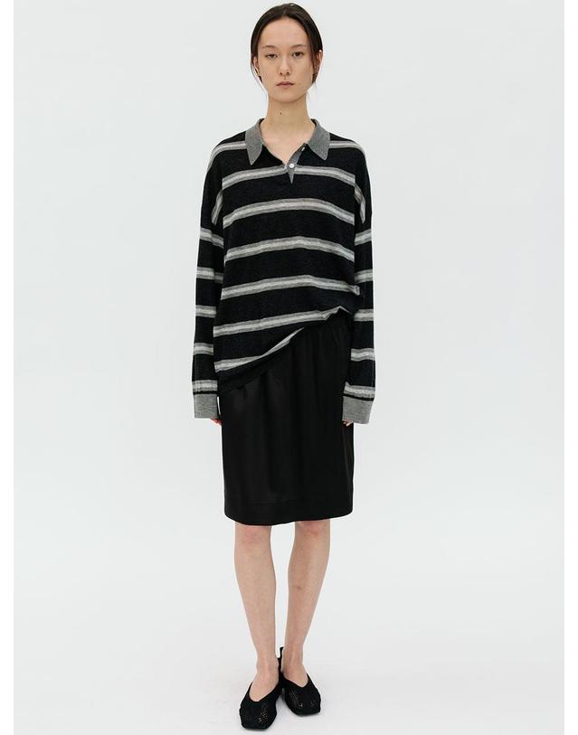 르비에르 STRIPE OVER-FIT COLLAR KNIT (CHARCOAL) 착용컷