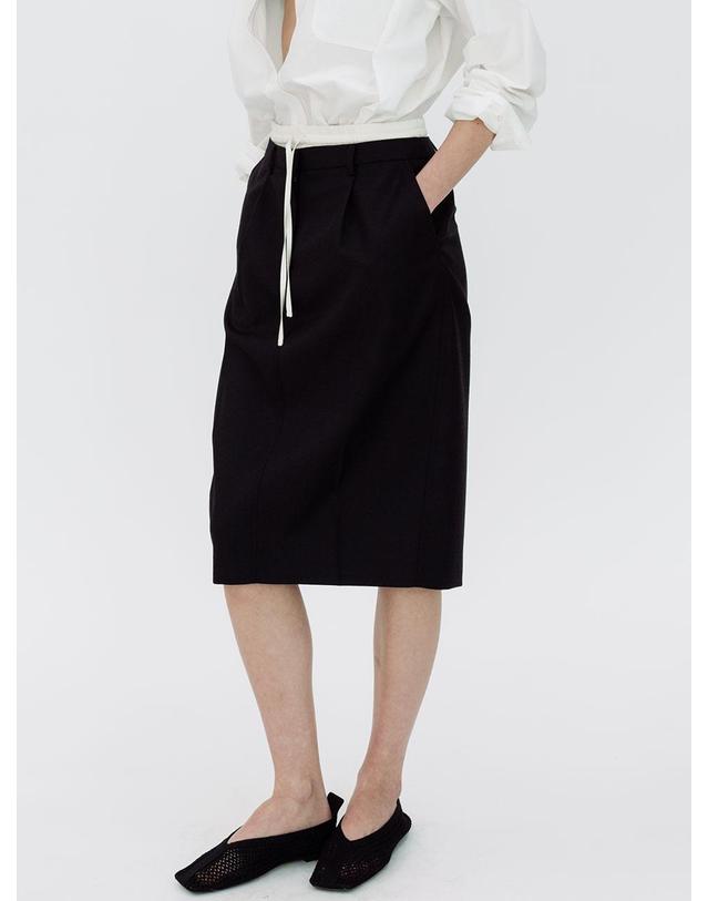 르비에르 SATIN CONTRAST MIDI SKIRT (BLACK) 착용컷