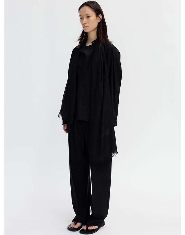 르비에르 COWL NECK SILKY BLOUSE (BLACK) 착용컷