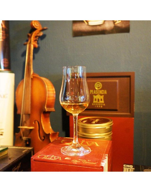 글렌캐런 글렌캐런 Schnapps 스템 글래스 슈냅스 위스키 테이스팅 전용잔 착용컷