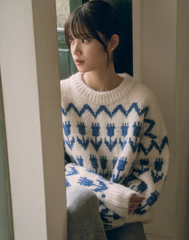 KN4240 Flower hairy wool knit_Cream