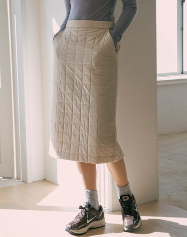 P3212 패디드 H라인 스커트_Light beige