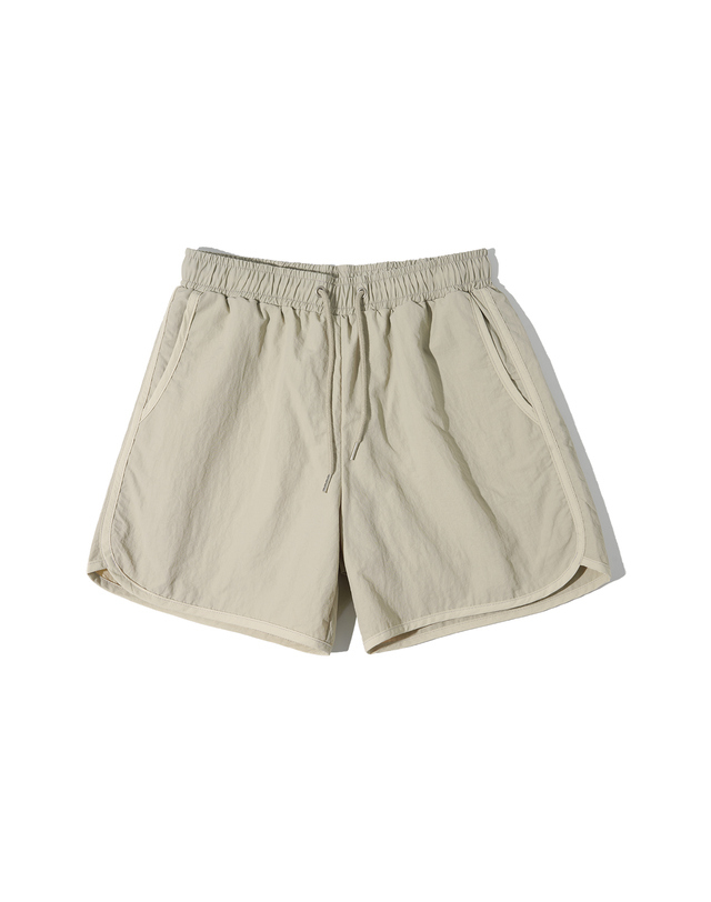 반원아틀리에 P3143 Retro running shorts_Light beige 착용컷