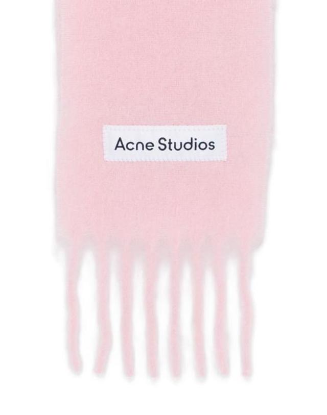 아크네 스튜디오 [해외직구] 26FW 아크네 스튜디오 벨리 스키니 모헤어 머플러 CA0443DDJS PINK 착용컷