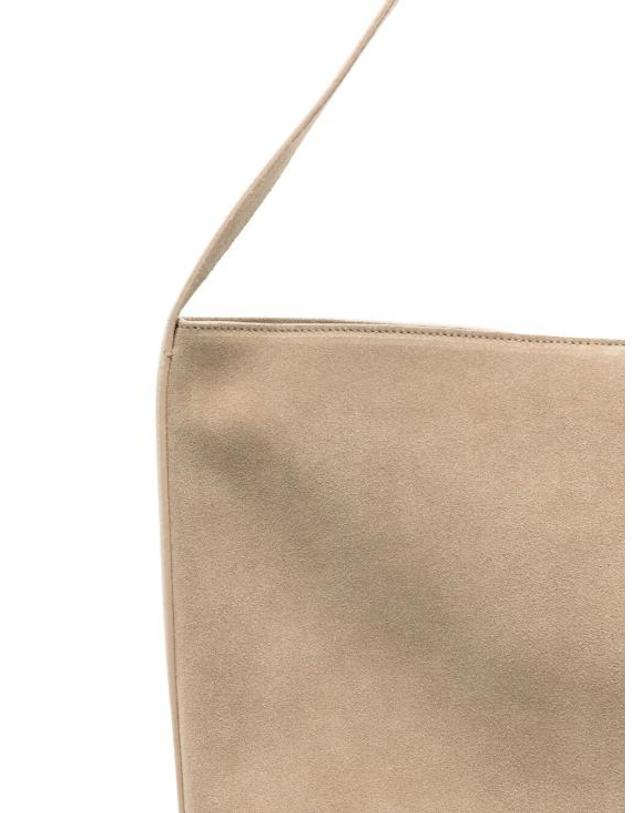 에스더 에크메 [해외직구] 25SS 에스더 에크메 숄더백 03SS251SCSPL09 182 SUEDE SAND 착용컷