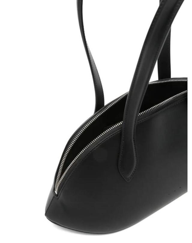 에스더 에크메 [해외직구] 26SS 에스더 에크메 숄더백 03SS26COS100L26 101 BLACK 착용컷