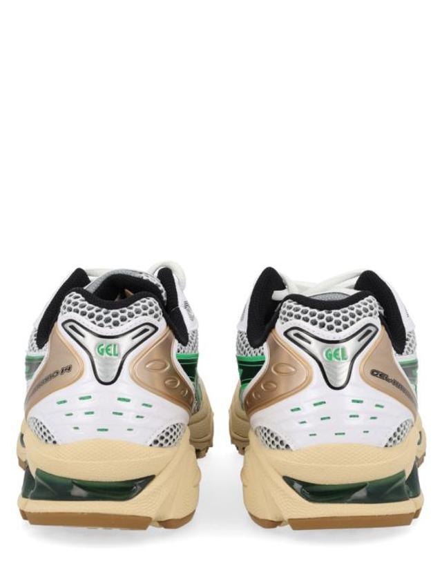 아식스 [해외직구] 26SS 아식스 스니커즈 1203A740 103 WHITE HINOKI BEIGE 착용컷