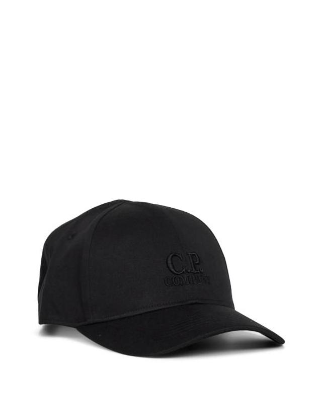 씨피 컴퍼니 [해외직구] 26FW 씨피 컴퍼니 개버딘 로고 캡 RCCMAC750A006288A999 NERO 착용컷