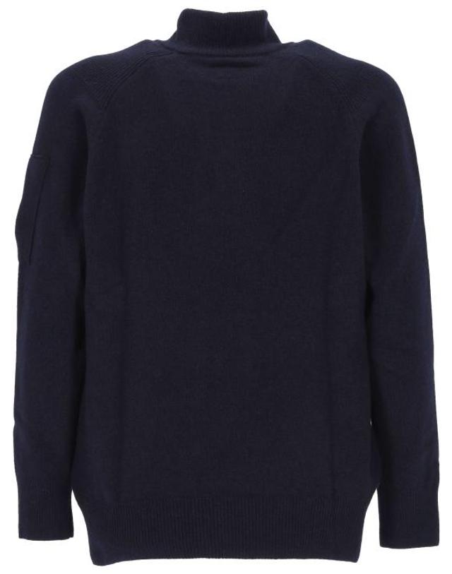 씨피 컴퍼니 [해외직구] 26FW 씨피 컴퍼니 집업 니트 21CMKN087A 110149A888 NAVY 착용컷