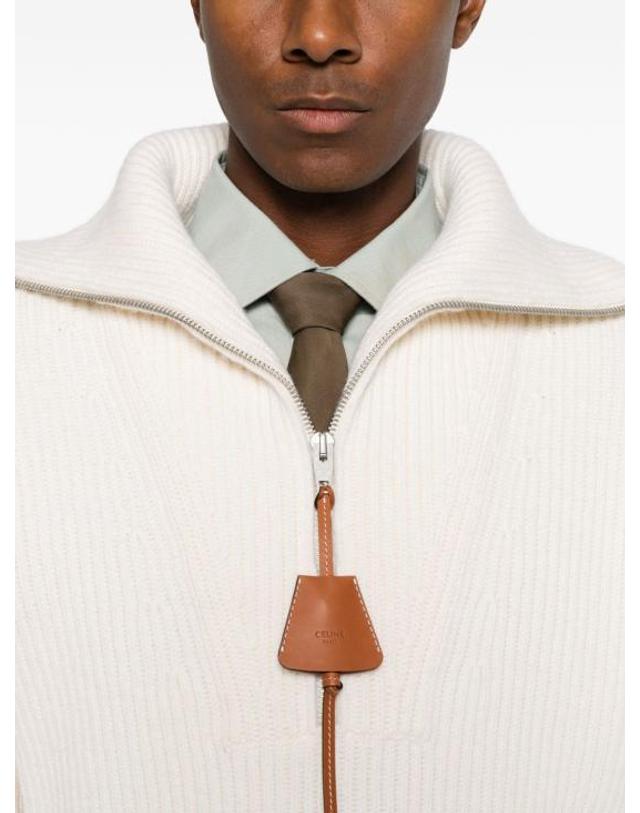 셀린느 [해외직구] 26FW 셀린느 리브드 코튼 스웨트팬츠 RY10T4S88 01BC WHITE 착용컷