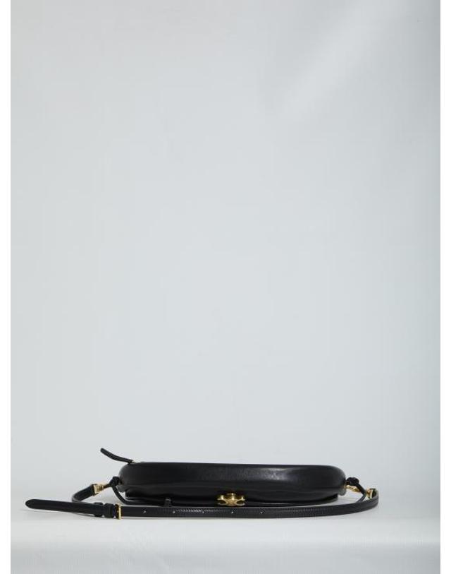 셀린느 [해외직구] 26FW 셀린느 리들 하프 문 소프트 램스킨 트리옹프 크로스백 L10373778 BLACK 착용컷