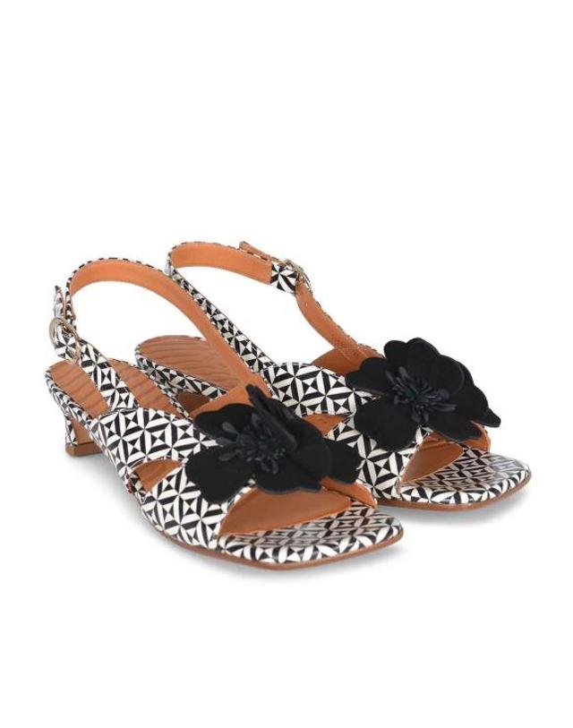 치에 미하라 [해외직구] 26SS 치에 미하라 샌들 YETINANEGRO BLACK 착용컷