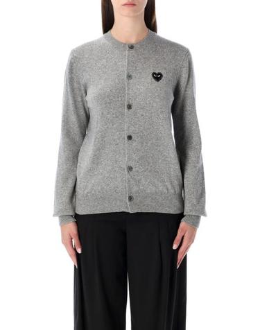 [해외직구] 26FW 꼼데가르송 플레이 블랙 하트 x 라인스톤 라운드 넥 가디건 AXN805051 2 LIGHT GREY