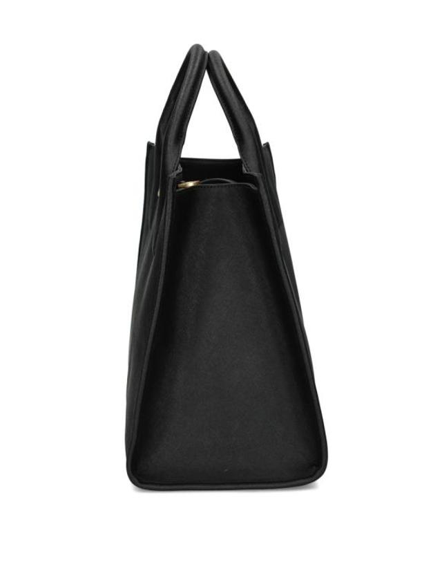 디케이엔와이 [해외직구] 24FW 디케이엔와이 토트백 R43AKQ11 BGD Black 착용컷