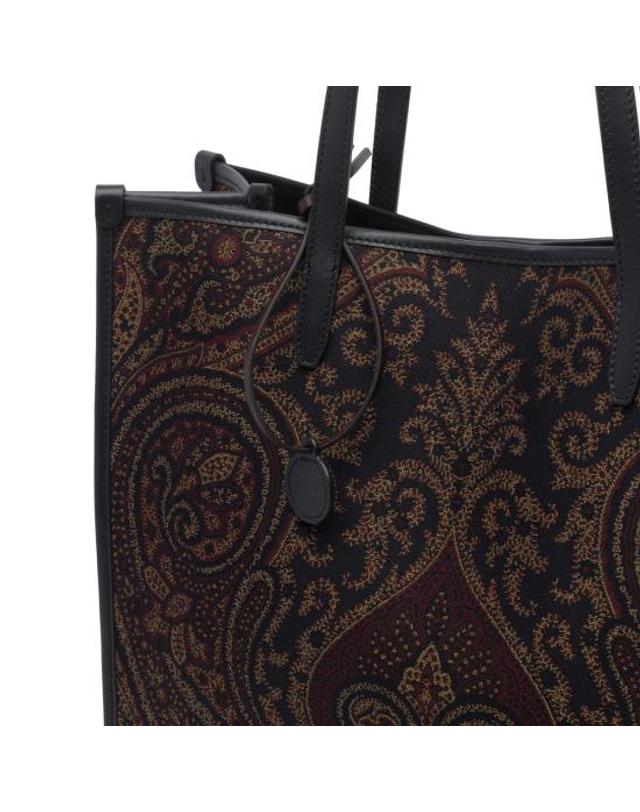 에트로 [해외직구] 26FW 에트로 숄더백 WP1D0065 AQ13AS9885 Black 착용컷