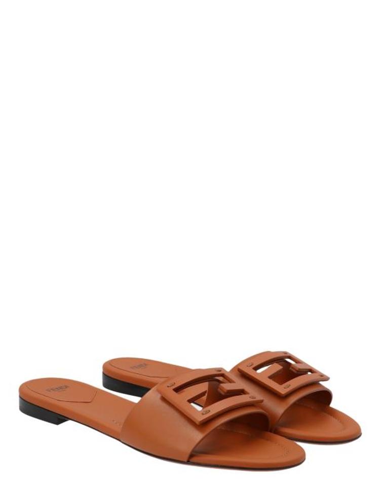 [해외] 26FW 펜디 바게트 레더 슬라이드 8R8136AE7TF1C4R Brown