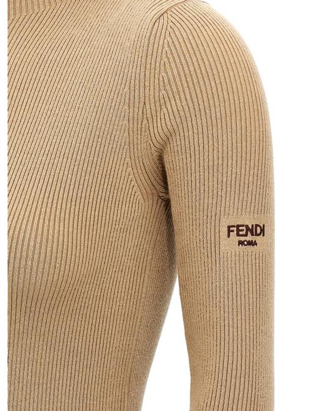 펜디 [해외직구] 24FW 펜디 로고 후드 드레스 FZDC60ASJKF1PNO Beige 착용컷