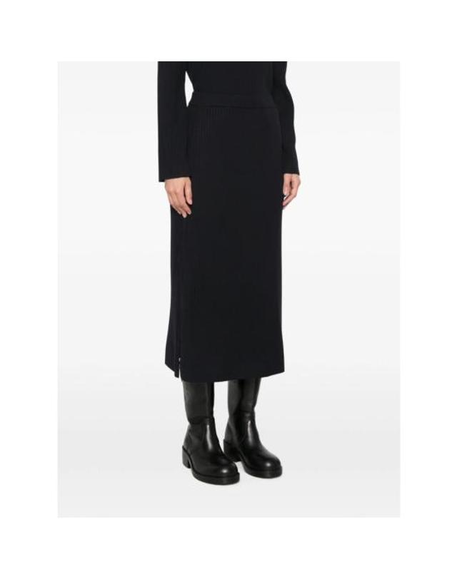 아페세 [해외직구] 26FW 아페쎄 미디 스커트 WVAXU F06525 IAK BLACK 착용컷