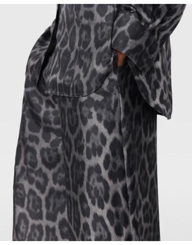 스텔라맥카트니 [해외직구] 스텔라 맥카트니 셔츠 MASTER ULT 007094 LEOPARD 38 CHARCOAL 착용컷