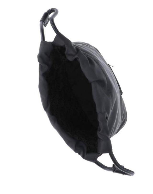 안야 힌드마치 [해외직구] 26FW 안야힌드마치 클러치 파우치 193566BLACK 착용컷